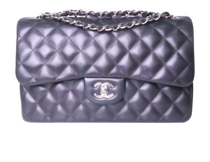 Classic Double Flap Jumbo, front view